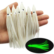 Load image into Gallery viewer, 20-pieces Luminous Squid Skirts Soft Lure 5cm/9cm/11cm Night Fishing Lure for Tuna