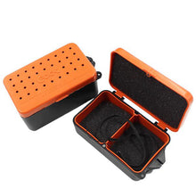 Load image into Gallery viewer, Plastic Earthworm Tackle Box