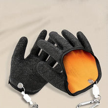 Load image into Gallery viewer, Cut-Resistant Fish Grip Glove