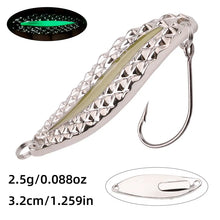 Load image into Gallery viewer, Sequin Feather-Tail Spinner Spoon (2.5–20g)